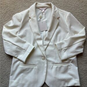 NWT: LC Lauren Conrad petites white Women's Blazer- 3/4 sleeve
